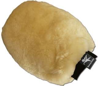 Čistící rukavice z pravého beránku