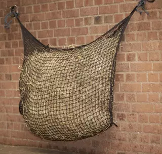 Síť na seno 160 x 100 cm s malými oky