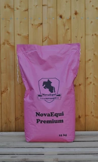 NovaEqui Premium bezobilné musli pro koně 15kg