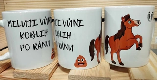 Hrníček Miluji vůni koblih po ránu