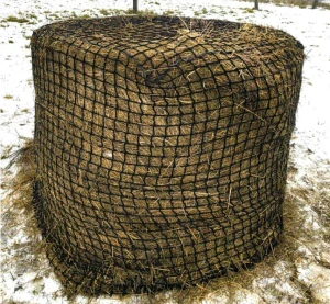 Extra silná bezuzlová síť na balík do průměru 170cm oka 5x5 cm