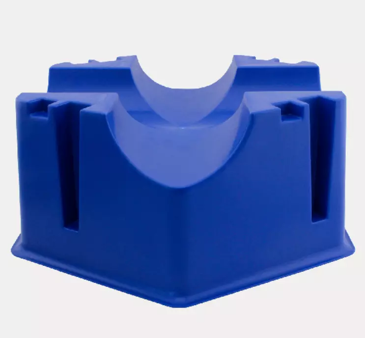 Držák na kavalety plastový