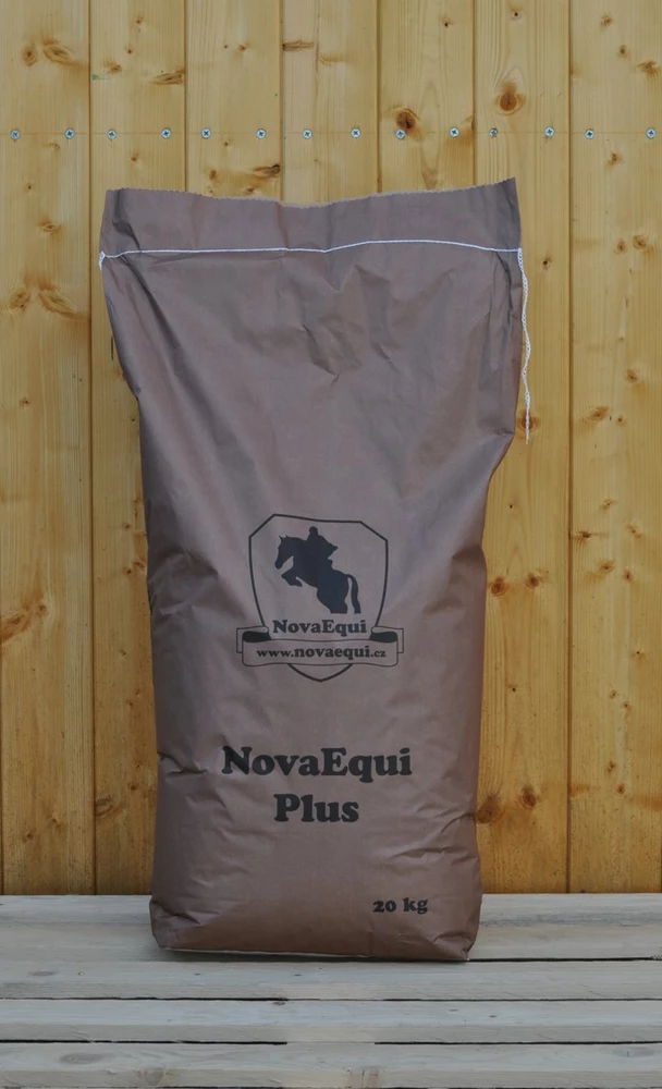 NovaEqui Plus bezobilné musli pro koně 20kg