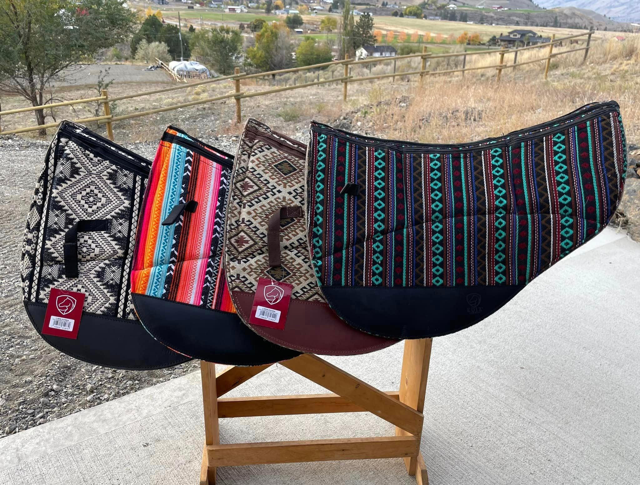 Edix korekční westernová deka filc 8 kapes