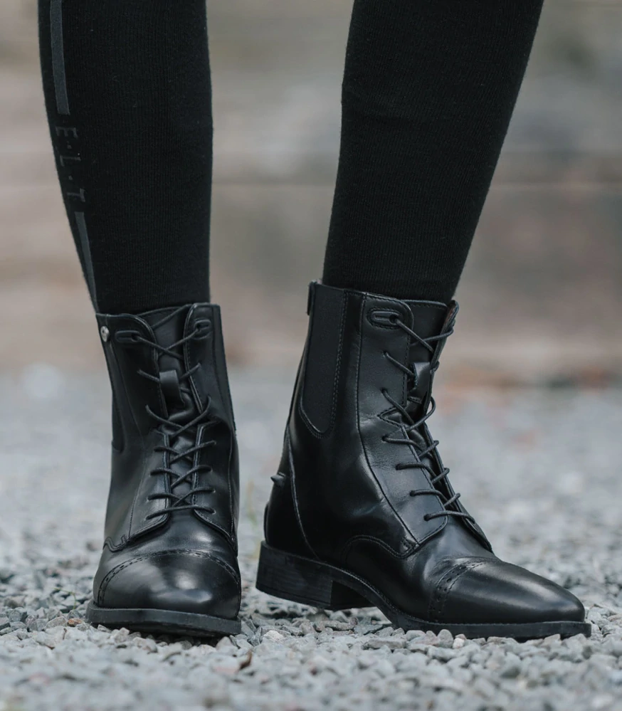 Kožená perka Belfort Lace-Up