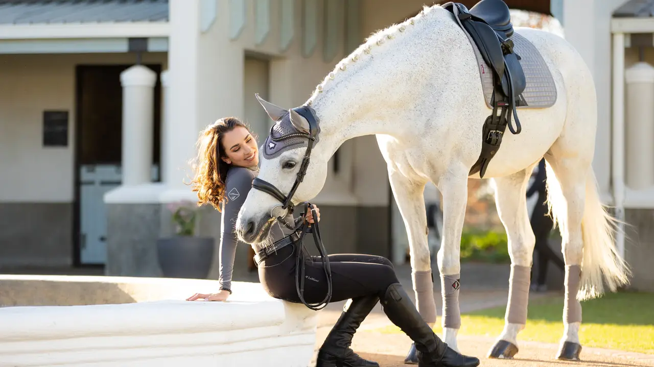 Podsedlová dečka LEMIEUX Suede Dressage Grey