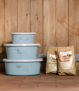 Uzavíratelná miska na pamlsky 2 l